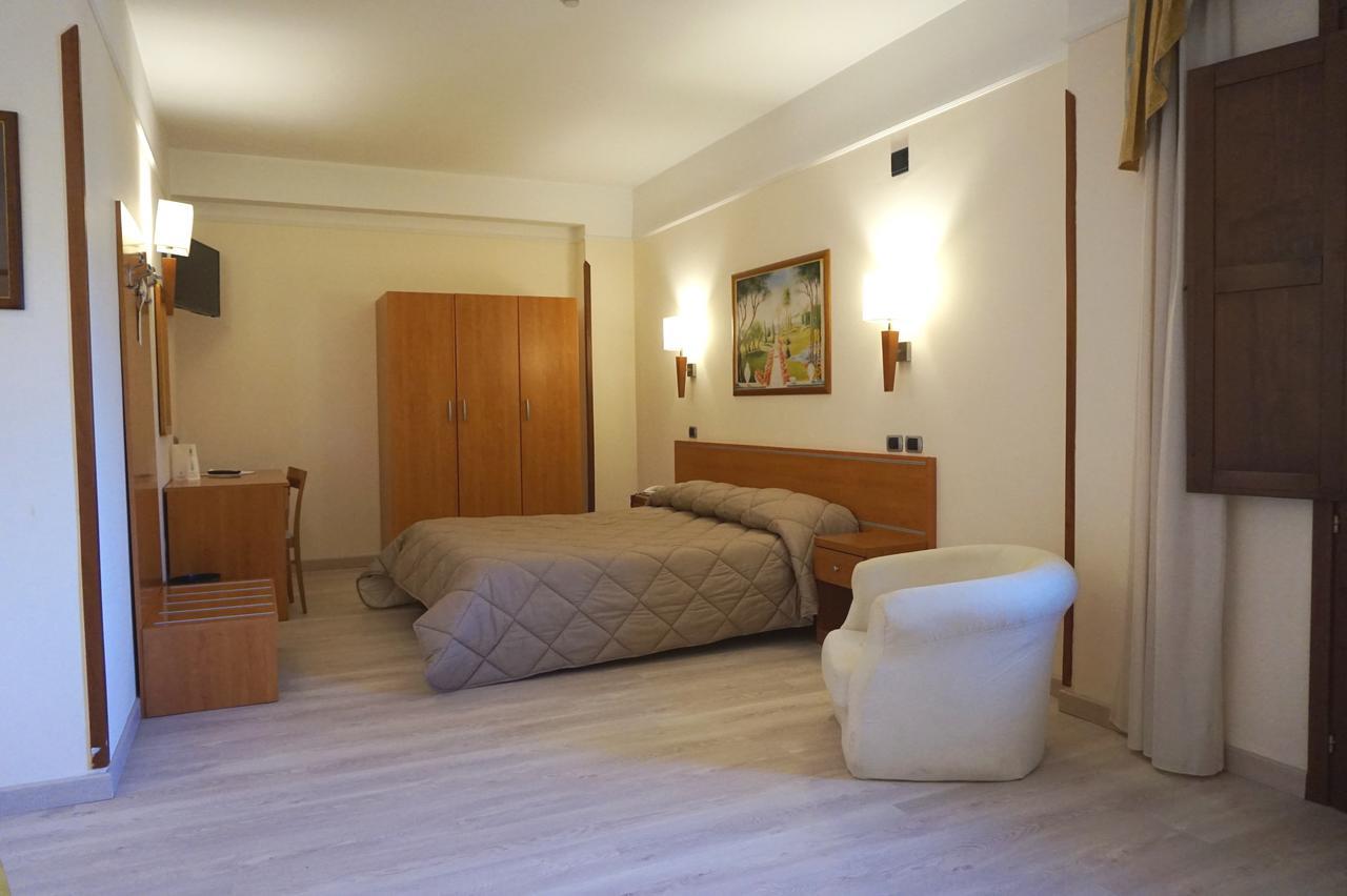 Bel Sito Hotel Due Torri Manocalzati Exteriér fotografie